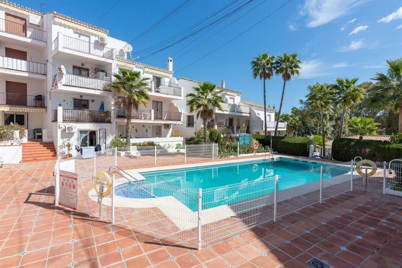 Malagasuite Pool And Tennis Mijas Bagian luar foto